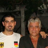 Edgardo E Rincon